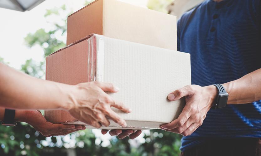 5 tips for managing delivery costs on your ecommerce website With DotGO, you can devise your own specific delivery costs. But are you making the most of this feature? Here are some key tips. 